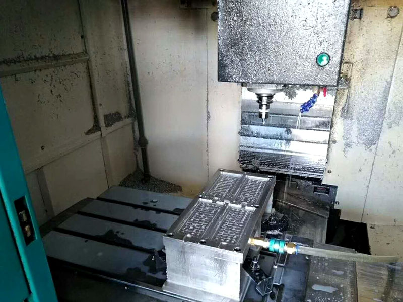 力勁鉆攻機(jī)是不是臺(tái)灣產(chǎn)的？