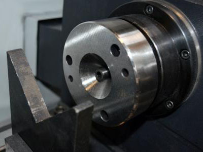 深孔鉆機(jī)床的3大加工系統(tǒng)及其加工應(yīng)用，精度分析